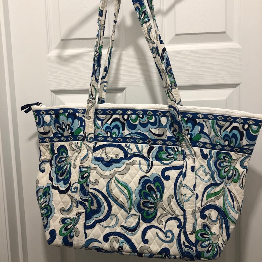 Vera Bradley Tote